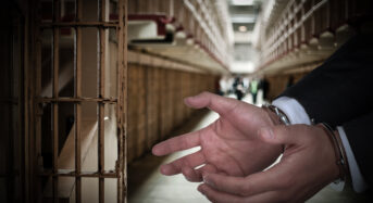 “Godfather of Chinese PV” Yang Huaijin Sentenced to 2 Years and 10 Months in Prison