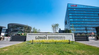 680W! LONGi Delivers BC Modules With 40W Lead