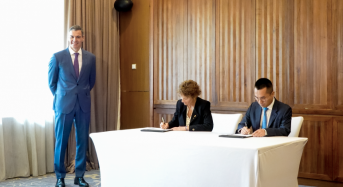 €400M! Navarre and HiTHIUM Formalise Strategic Investment for Battery Manufacturing Facility